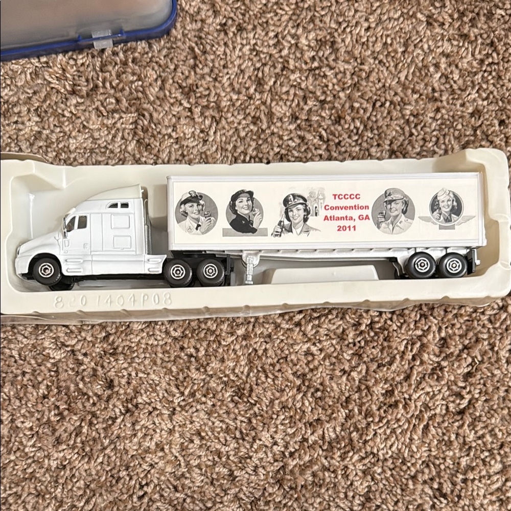 The Coca Cola Collectors Club Convention tractor trailer 2011
